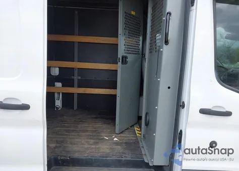 2018 Ford Transit-250 z USA, uszkodzony, nr VIN 1FTYR2XM3JKA61961